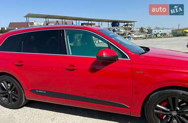 Внедорожник / Кроссовер Audi SQ7 2017 в 