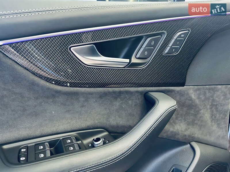 Внедорожник / Кроссовер Audi SQ7 2022 в Киеве