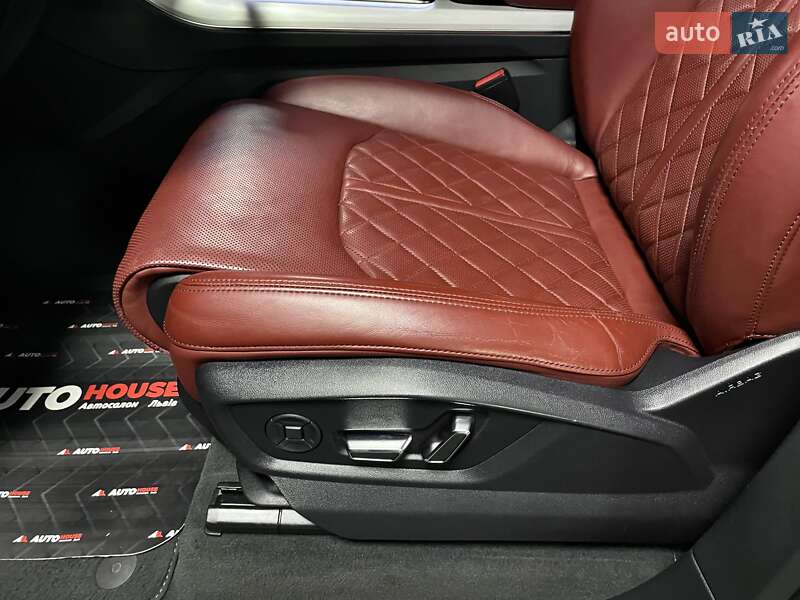 Позашляховик / Кросовер Audi SQ7 2020 в Львові