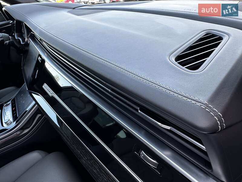 Позашляховик / Кросовер Audi SQ7 2023 в Києві
