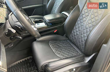 Внедорожник / Кроссовер Audi SQ7 2019 в 