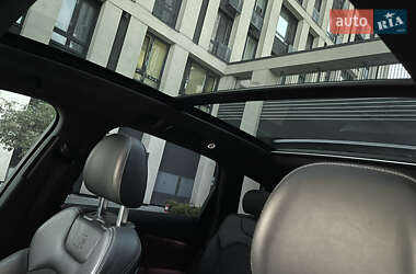 Внедорожник / Кроссовер Audi SQ7 2016 в 