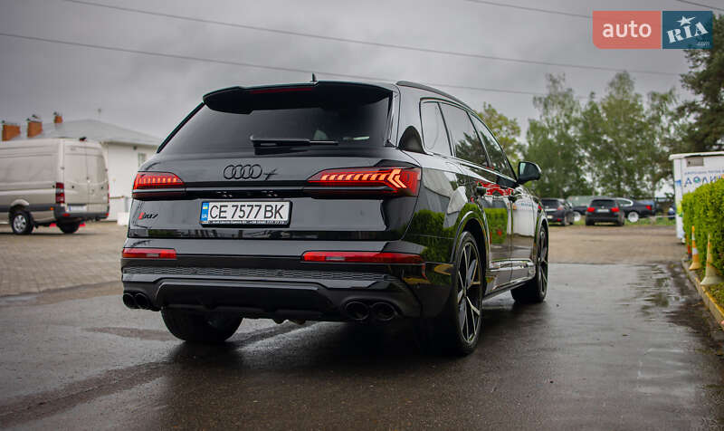 Внедорожник / Кроссовер Audi SQ7 2023 в Черновцах