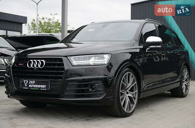 Внедорожник / Кроссовер Audi SQ7 2017 в 