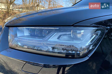 Внедорожник / Кроссовер Audi SQ7 2018 в 