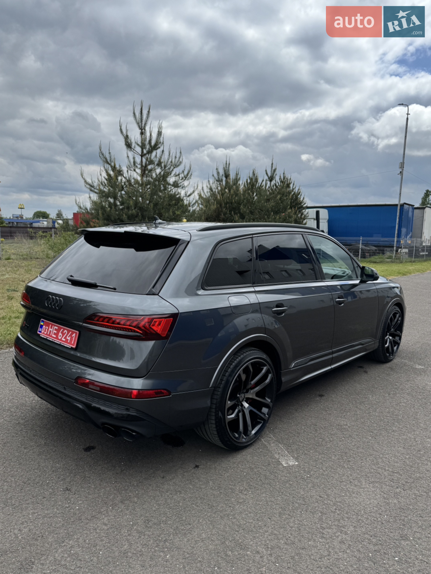 2019 Audi SQ7 - мініатюра 4