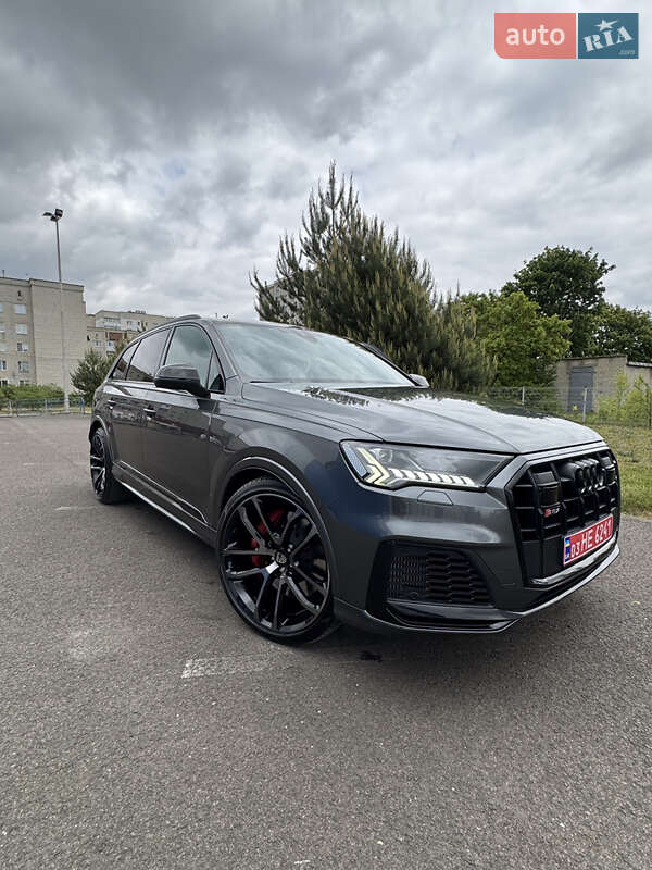 Внедорожник / Кроссовер Audi SQ7 2019 в Ковеле
