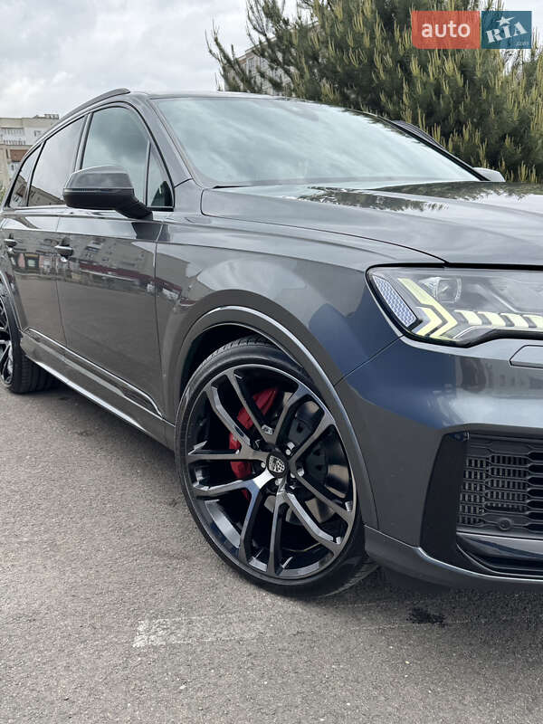 Внедорожник / Кроссовер Audi SQ7 2019 в Ковеле