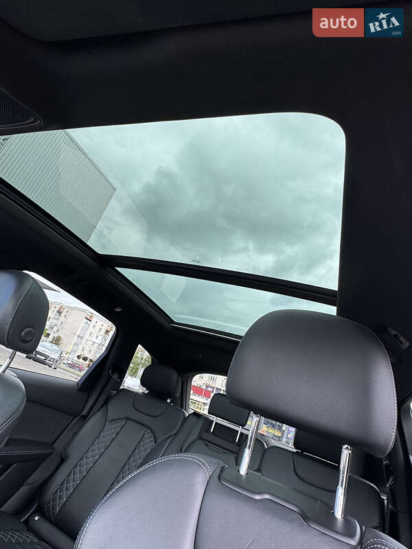 Внедорожник / Кроссовер Audi SQ7 2019 в Ковеле