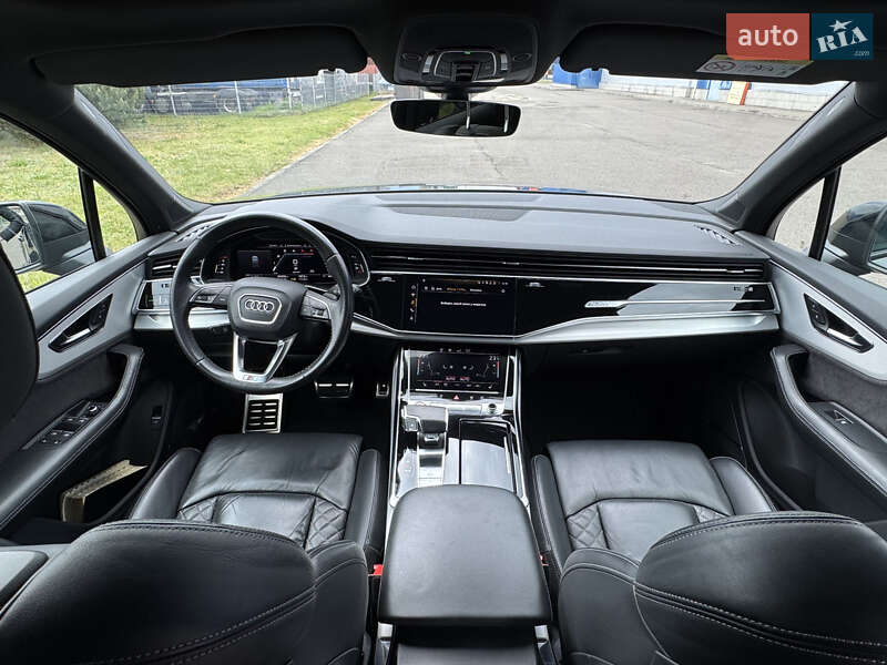 Внедорожник / Кроссовер Audi SQ7 2019 в Ковеле