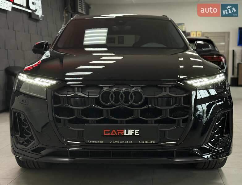 Внедорожник / Кроссовер Audi SQ7 2024 в Тернополе
