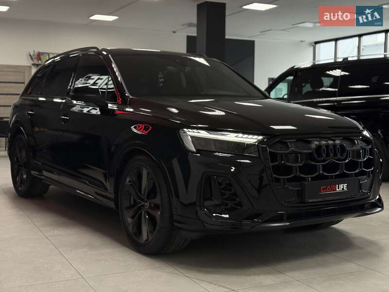 Внедорожник / Кроссовер Audi SQ7 2024 в Тернополе