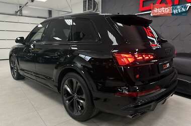 Внедорожник / Кроссовер Audi SQ7 2024 в 