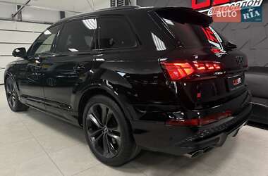 Внедорожник / Кроссовер Audi SQ7 2024 в 
