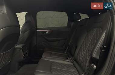 Внедорожник / Кроссовер Audi SQ7 2024 в 