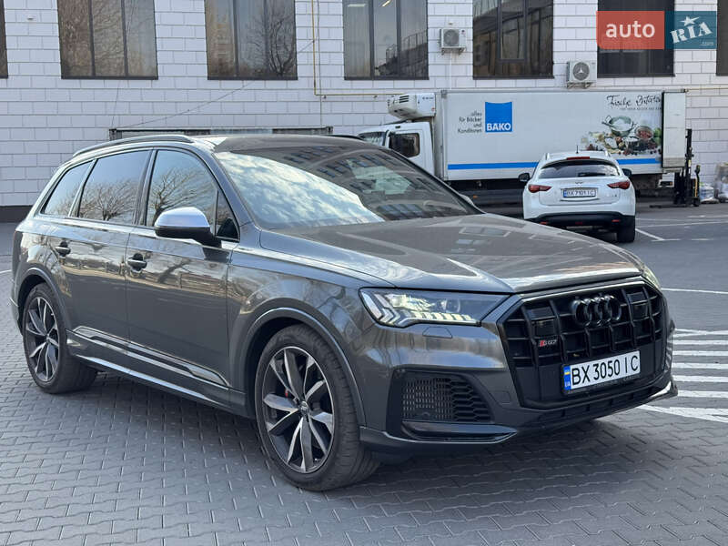Внедорожник / Кроссовер Audi SQ7 2021 в Хмельницком