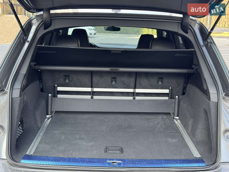 Внедорожник / Кроссовер Audi SQ7 2021 в Хмельницком