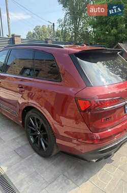 Внедорожник / Кроссовер Audi SQ7 2020 в 