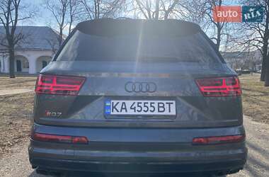 Внедорожник / Кроссовер Audi SQ7 2018 в 
