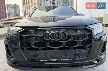 Внедорожник / Кроссовер Audi SQ7 2024 в 