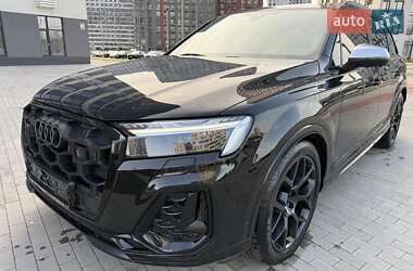 Внедорожник / Кроссовер Audi SQ7 2024 в 
