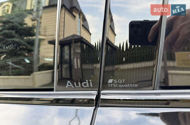Внедорожник / Кроссовер Audi SQ7 2024 в 