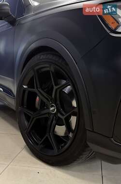 Позашляховик / Кросовер Audi SQ7 2020 в 