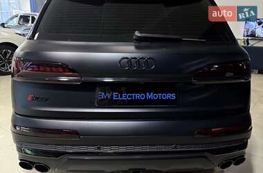 Позашляховик / Кросовер Audi SQ7 2020 в 