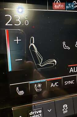 Позашляховик / Кросовер Audi SQ7 2020 в 