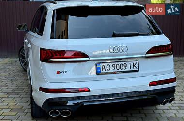 Внедорожник / Кроссовер Audi SQ7 2020 в 