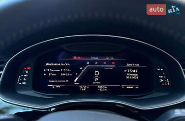 Внедорожник / Кроссовер Audi SQ7 2020 в 