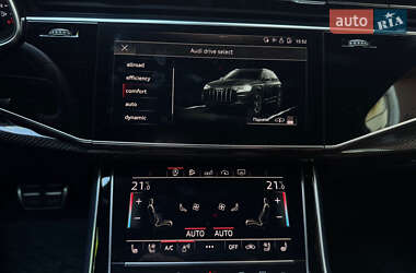 Внедорожник / Кроссовер Audi SQ7 2020 в 