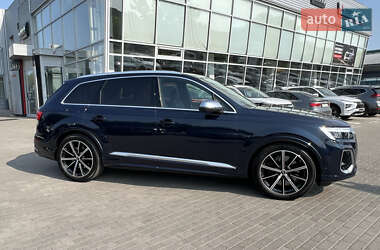 Внедорожник / Кроссовер Audi SQ7 2024 в 