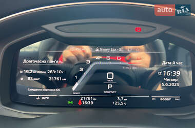 Внедорожник / Кроссовер Audi SQ7 2024 в 