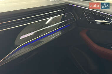 Внедорожник / Кроссовер Audi SQ7 2021 в 