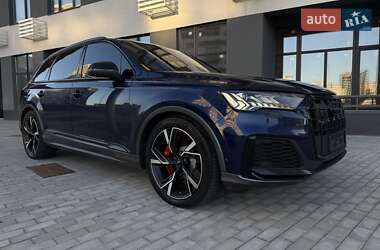 Внедорожник / Кроссовер Audi SQ7 2022 в 