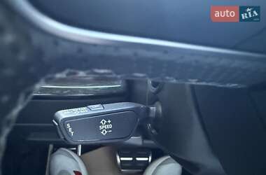 Внедорожник / Кроссовер Audi SQ7 2022 в 