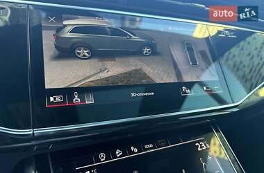 Внедорожник / Кроссовер Audi SQ7 2022 в 