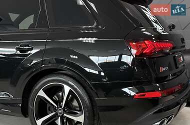 Внедорожник / Кроссовер Audi SQ7 2021 в 