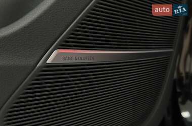 Внедорожник / Кроссовер Audi SQ7 2021 в 