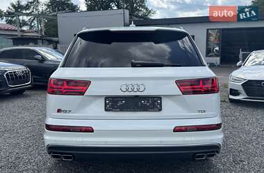 Внедорожник / Кроссовер Audi SQ7 2017 в 