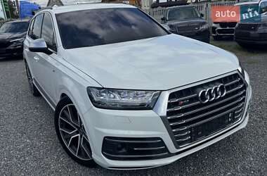 Внедорожник / Кроссовер Audi SQ7 2017 в 