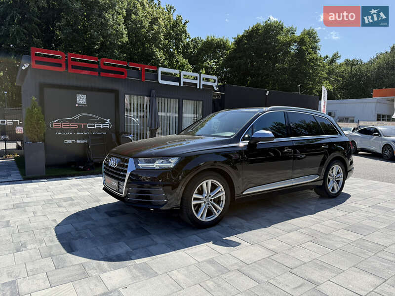 Внедорожник / Кроссовер Audi SQ7 2019 в Виннице