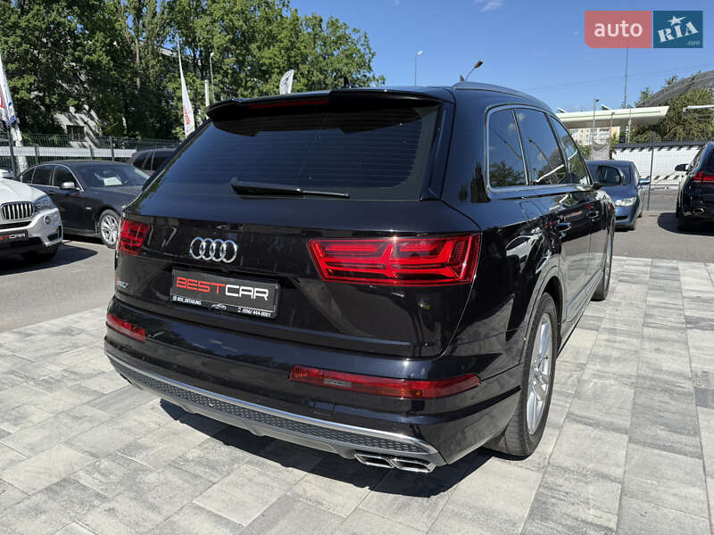 Внедорожник / Кроссовер Audi SQ7 2019 в Виннице