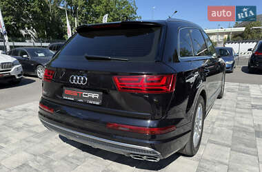 Позашляховик / Кросовер Audi SQ7 2019 в 
