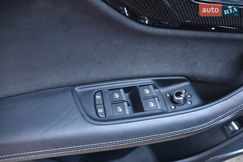 Внедорожник / Кроссовер Audi SQ7 2023 в Львове