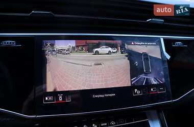 Внедорожник / Кроссовер Audi SQ7 2023 в 