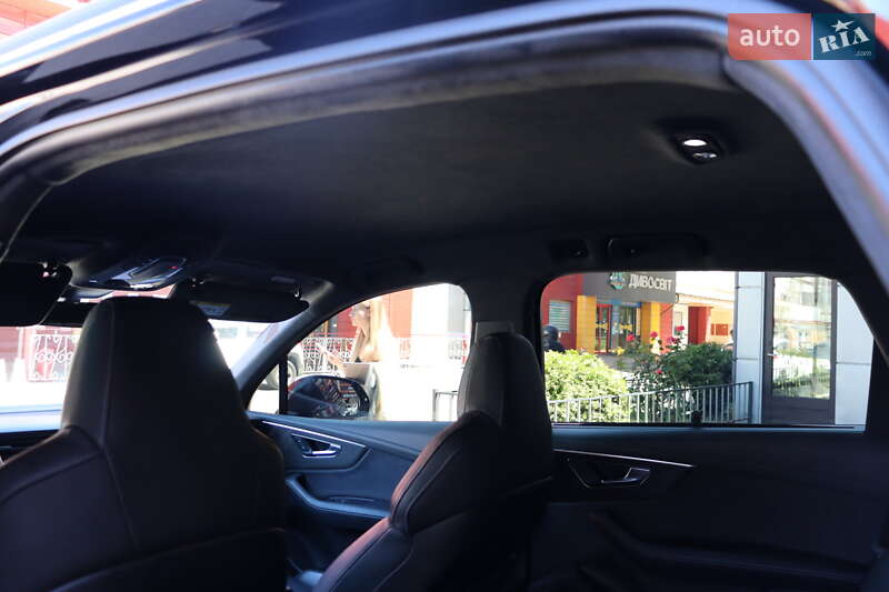 Внедорожник / Кроссовер Audi SQ7 2023 в Львове