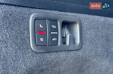 Внедорожник / Кроссовер Audi SQ7 2024 в 