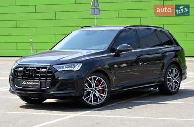 Внедорожник / Кроссовер Audi SQ7 2019 в 